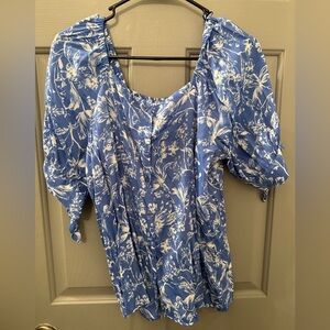 Blue patterned button down blouse